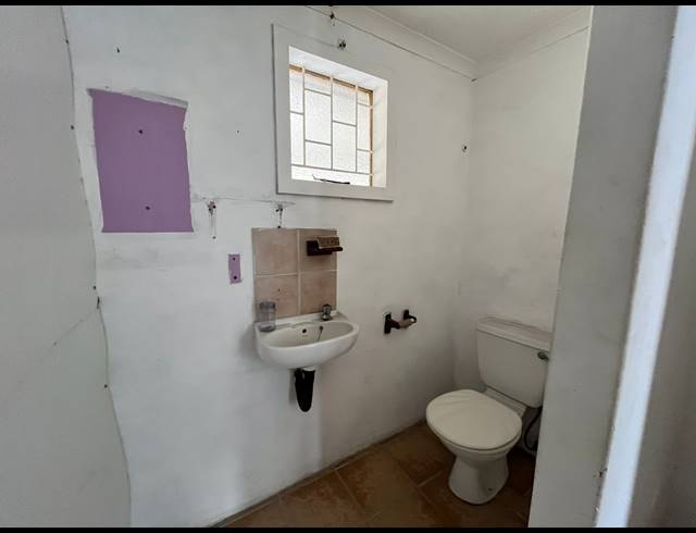 3 BEDROOM HOUSE FOR SALE IN BLUFF